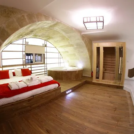 Loft & Apartment *